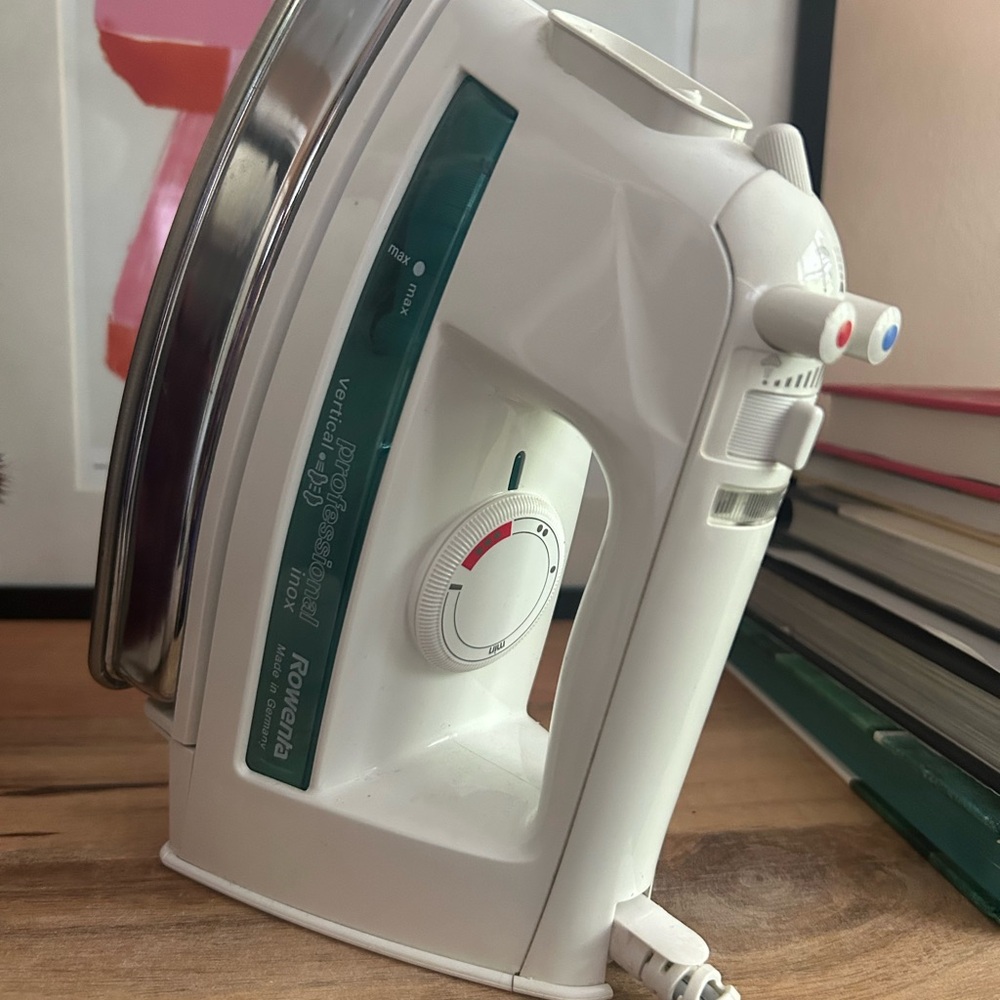 Rowenta White and Green Professional Iron